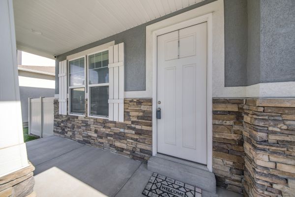 Thin Stone Veneer Installation in Livonia